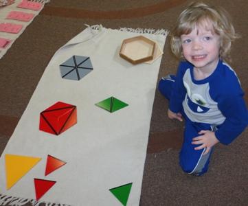 Child with Hexagon game